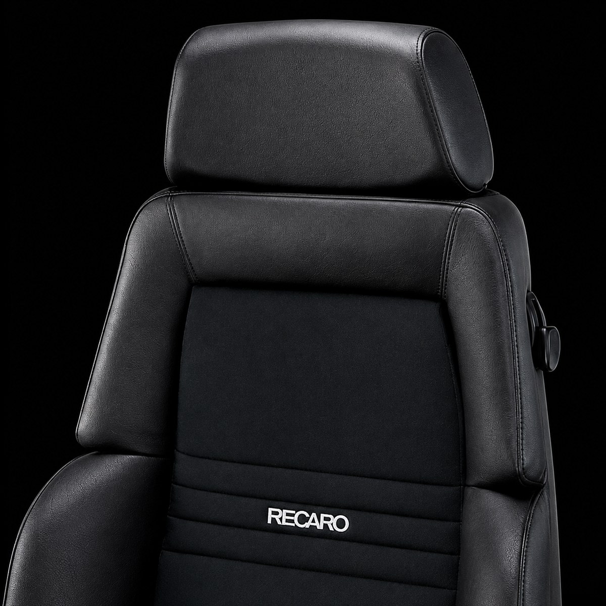 Expert M, Dinamica / Artificial Leather Black (LT/W), detail 1