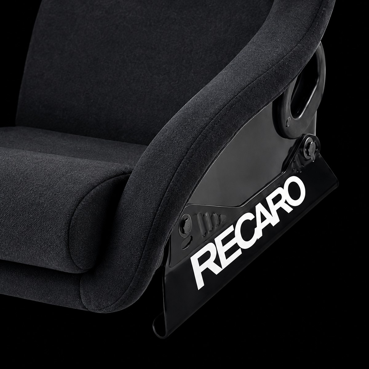 Pole Position (ABE), Black Velour, detail 2